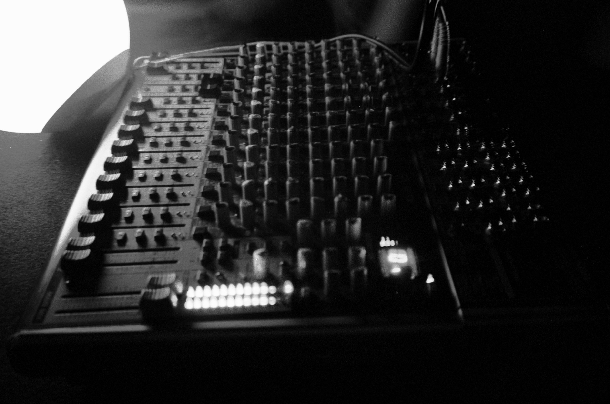 BG Gallery Edits Horizantals 9 (B&W - For Izzie).jpg