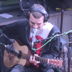 Gem from the Vault: The So So Glos LIVE In Studio