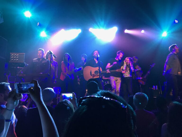 Air Traffic Controller’s “Best Show of the Tour.”