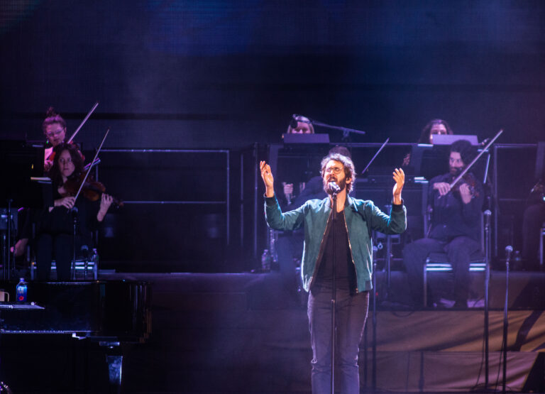 Josh Groban “Bridges” Gap Between Performer and Audience at Garden