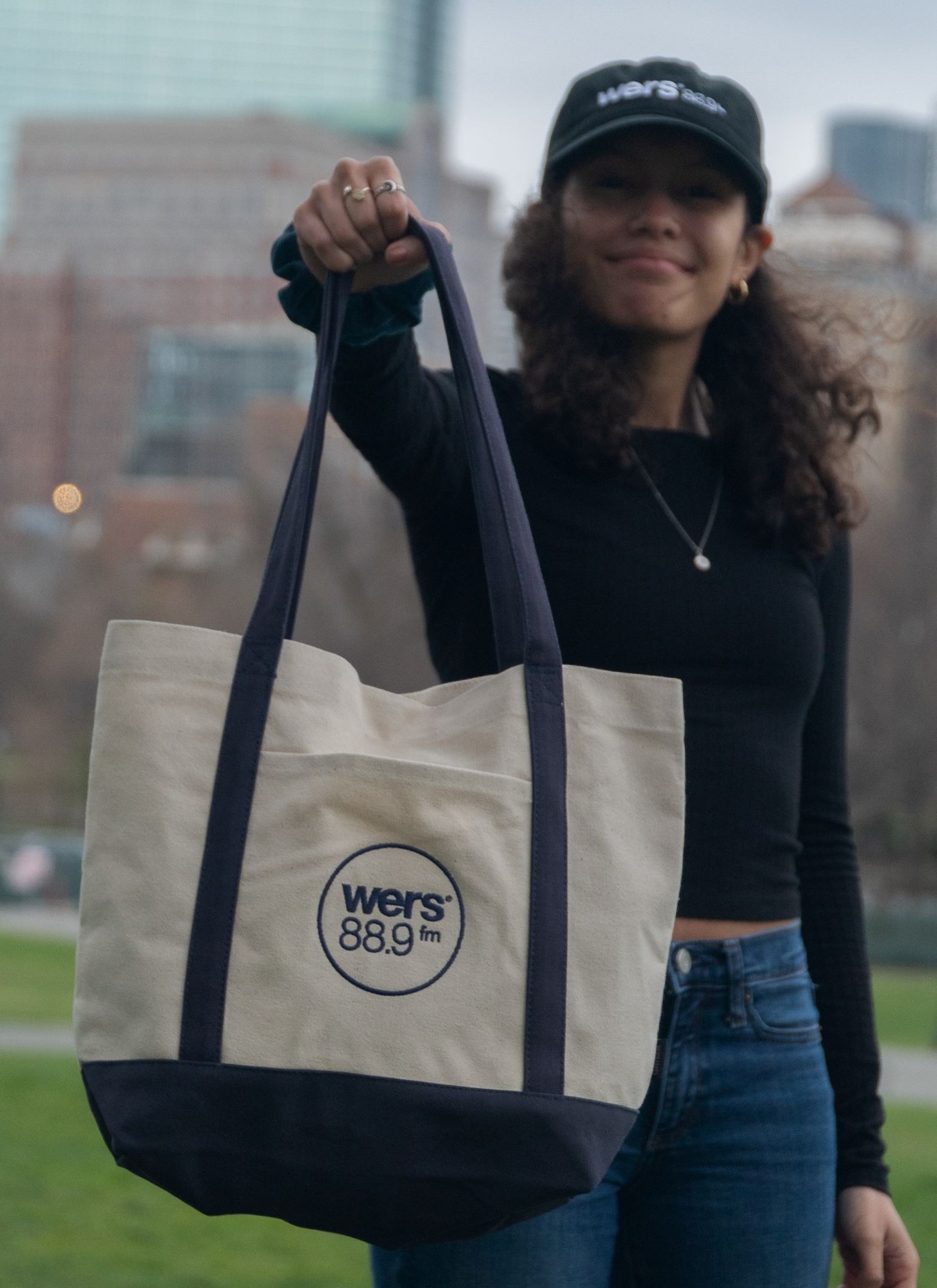 Secure the (Tote) Bag (2)