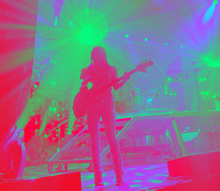 Khruangbin, the Roadrunner